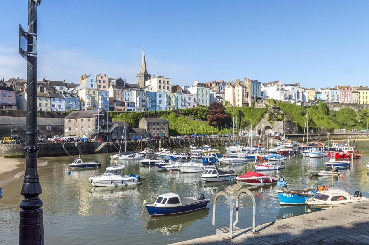 To Mawr - 2 Bedroom Apartment - Tenby Bagian luar foto